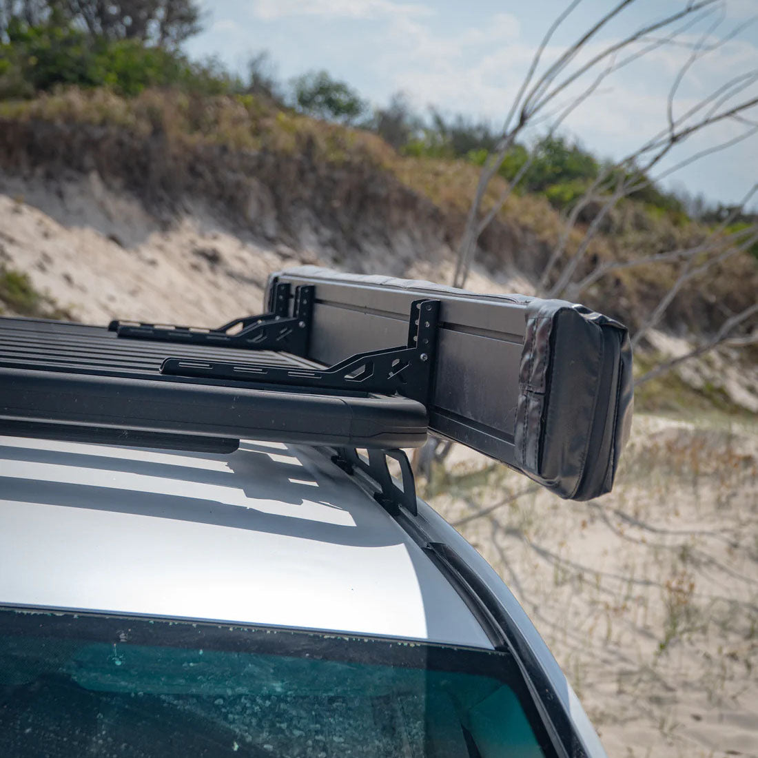 Clevershade 270 Deluxe Awning in black for passenger side, ideal for outdoor shade, does not include mount kit.