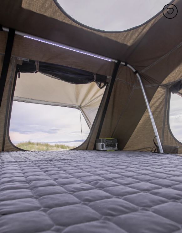 Armourdillo Hard Shell Rooftop Tent